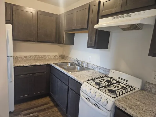 601 E Main St, Cuba, MO 65453