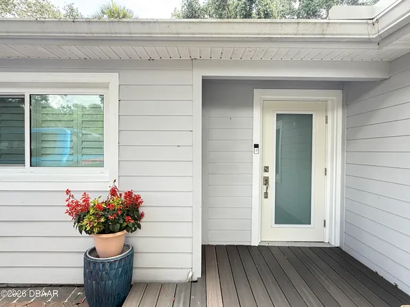 4181 Saxon Dr, New Smyrna Beach, FL 32169