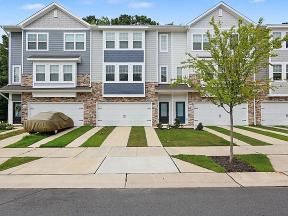 2nd image of 6903 Woodland Stream Pl