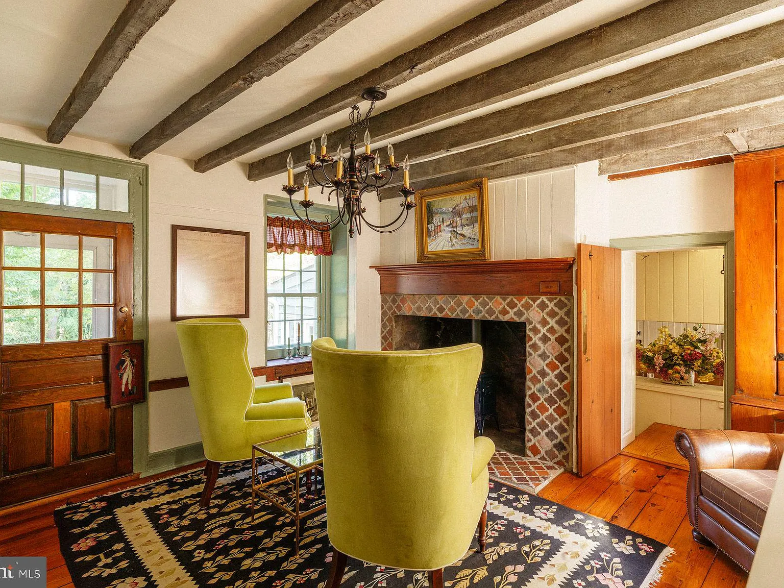 3 bed, 2.0 bath, 1591 sqft, $5,000 — Photo 4