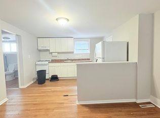 15 Maple St #1, New Haven, CT 06511