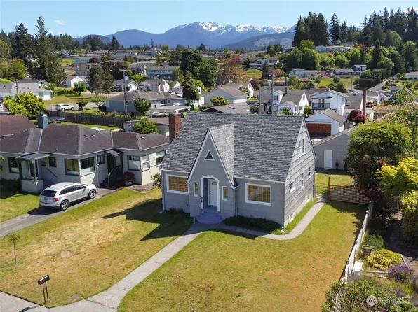 1224 E 3rd Street, Port Angeles, WA 98362