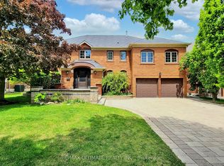 25 Glenarden Cres, Richmond Hill, ON L4B 2G6