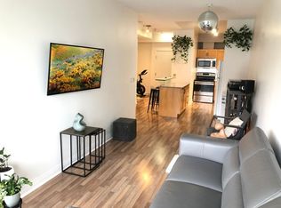 220 Victoria St #1303, Toronto, ON M5B2R6