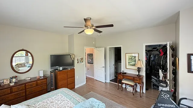 1028 Grace Hill Dr — Photo 30