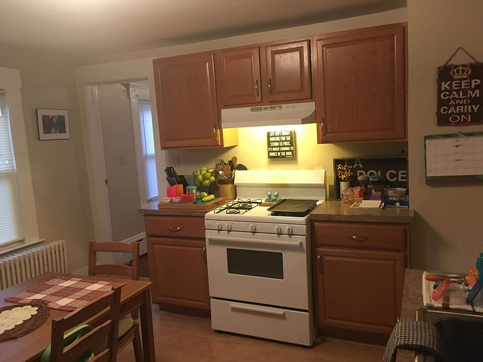2nd image of 12 Boylston St #2