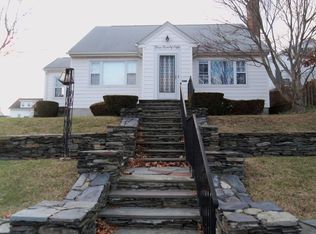 398 Oak Grove Ave, Fall River, MA 02723