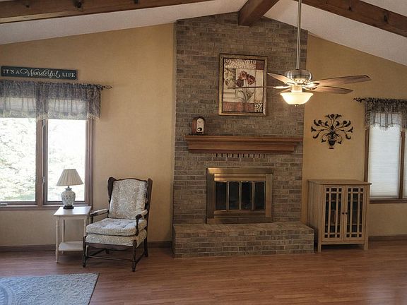 2nd image of 1116 Cherry Hills Dr