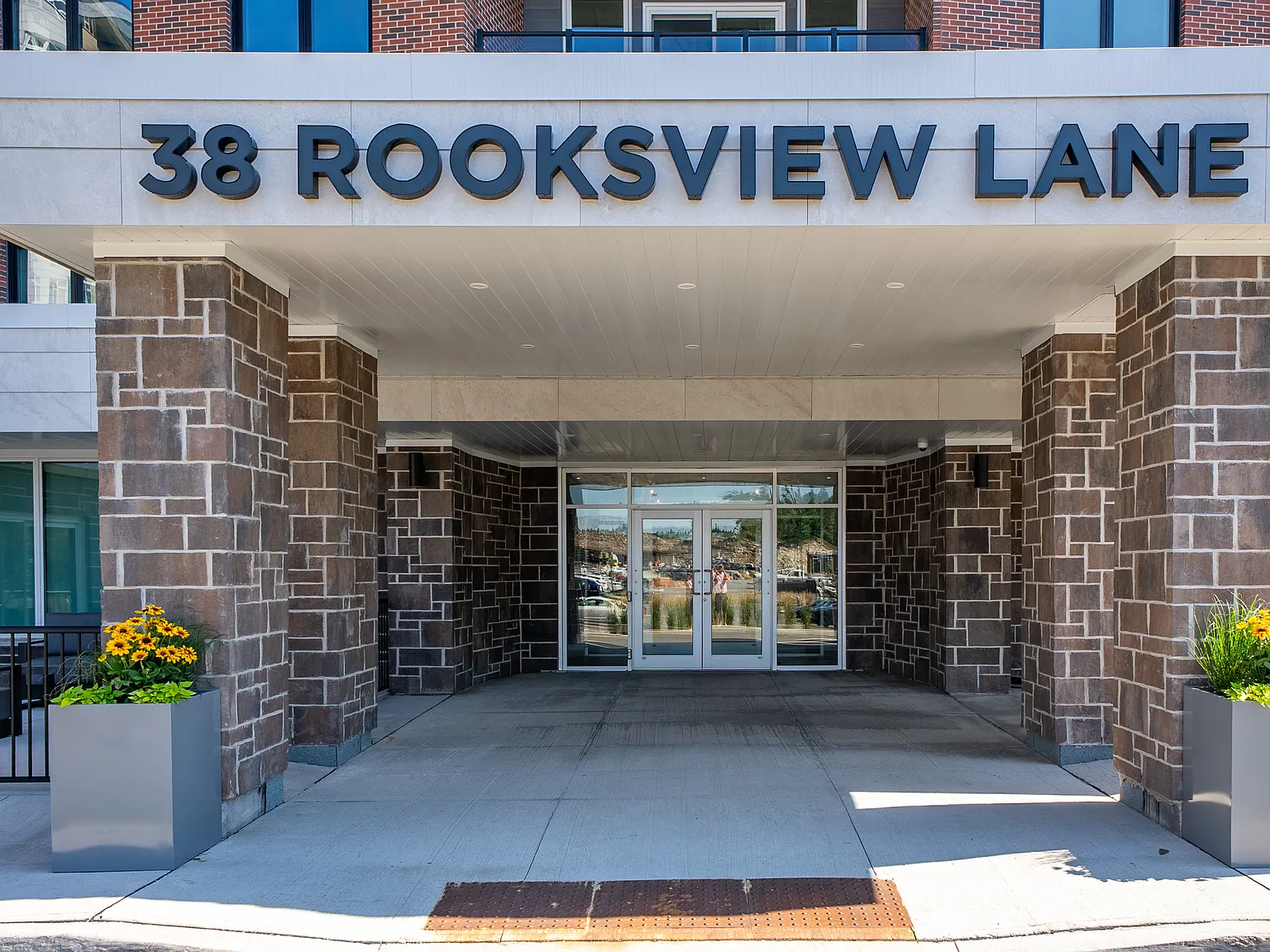The Rooks of West Bedford — Photo 4