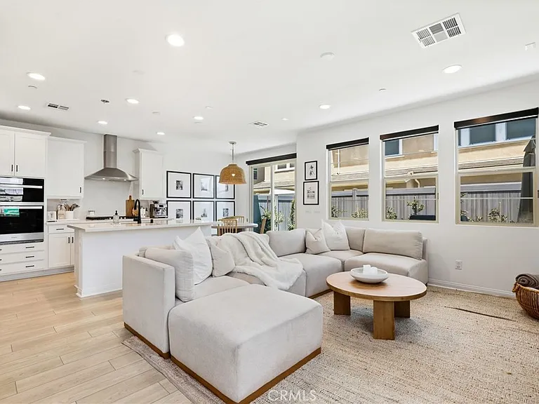 880 Cornelia Way Rancho — Photo 6