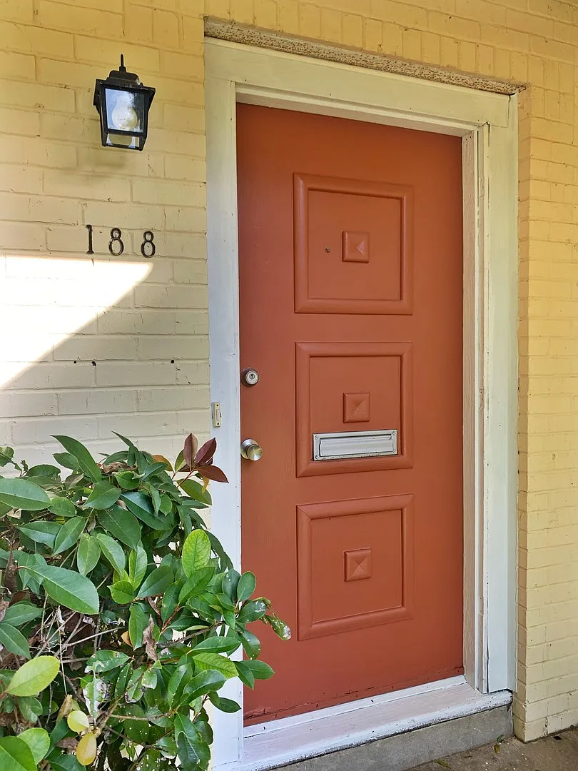 3 Bedroom 2 bathroom — Photo 3