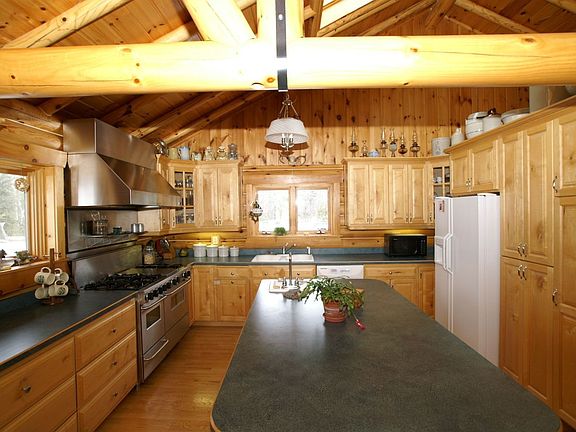 Large Upscale Kitchen