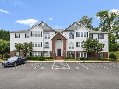 4305 Timberbrooke Dr APT 1D, Greensboro, NC, 27409