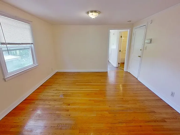 225 S Allen St #2L — Photo 12