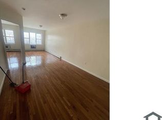 765 Home St #1B, Bronx, NY 10456