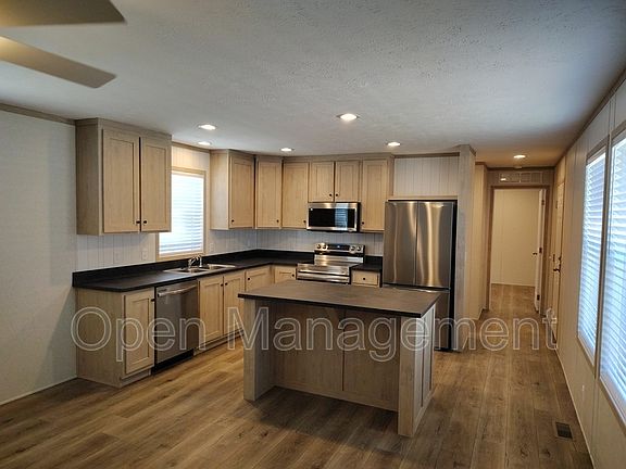 4th image of 103 Arlene Ln