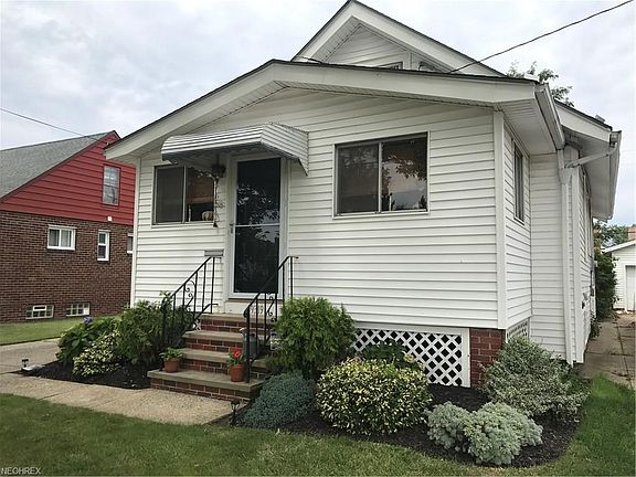 All new Siding and Windows in 2011.