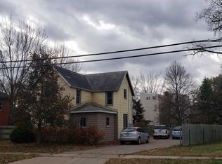 121 S 6th St, River Falls, WI 54022