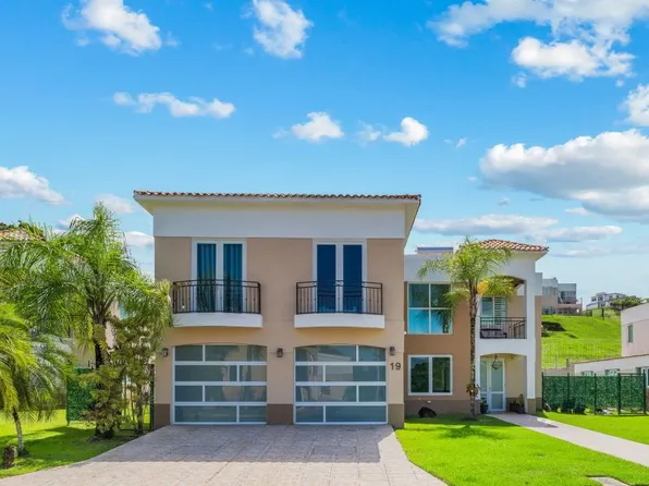 Urb Monte Lago Estates Boulevard Victoria #19, Toa Alta, PR 00953