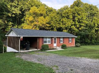 2919 Creekside Dr, Salem, VA 24153