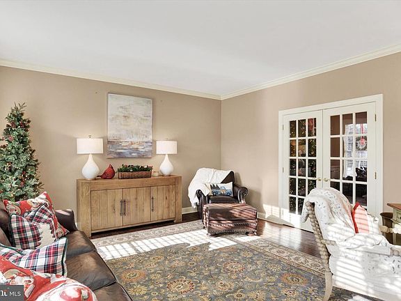 5th image of 1803 Silver Pine Cir