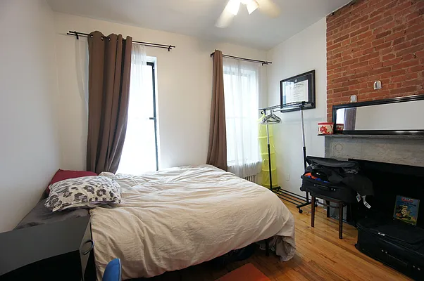 Rented by Compass | media 23