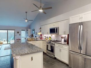 10 Hubbard Farms Rd APT 7, Orono, ME 04473