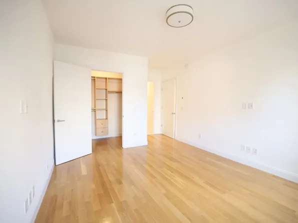 160 East 88th Street image 14 of 19