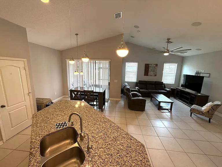 1165 Hilltop Pl — Photo 16