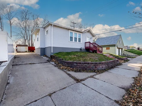 213 E 40th St, Minneapolis, MN 55409