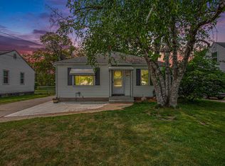 3259 Hillcroft Ave SW, Wyoming, MI