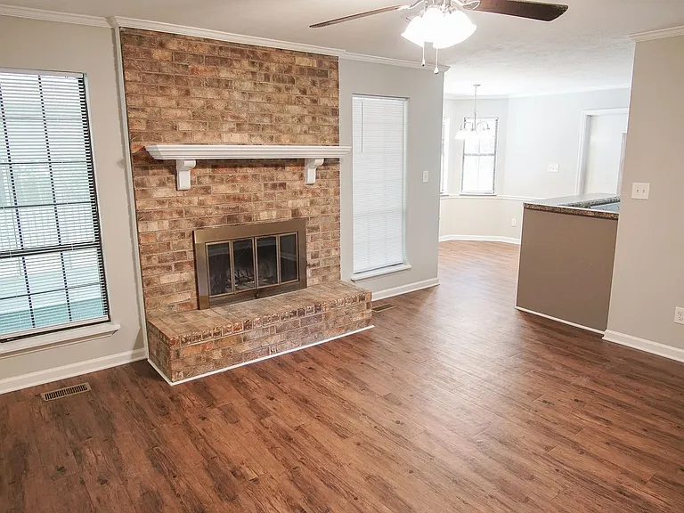 344 Stagecoach Way — Photo 6