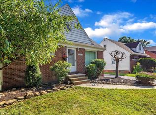 24620 Puritan Rd, Euclid, OH 44123
