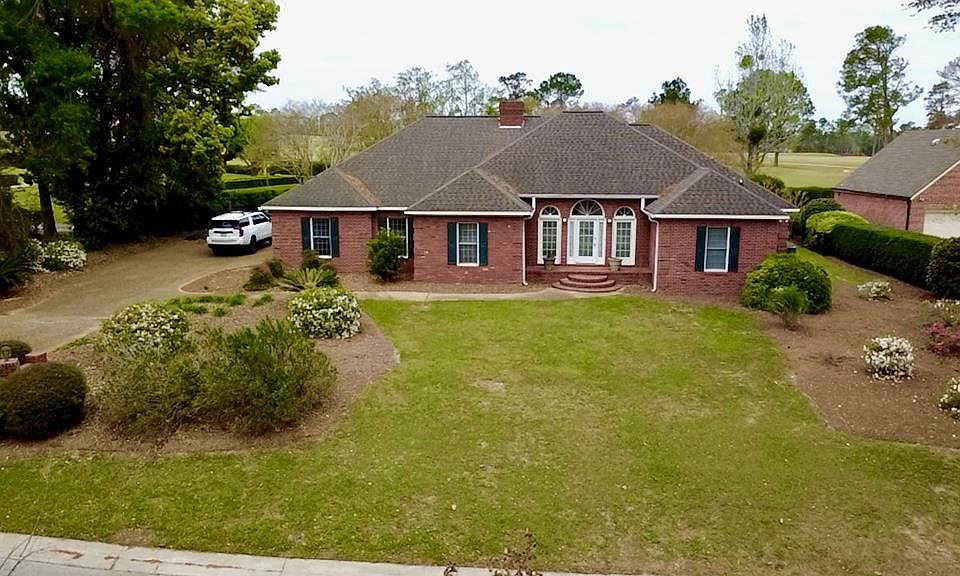 1st image of 1609 Golf Club Ext