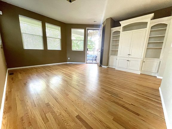 2nd image of 2815 N Central Park Blvd