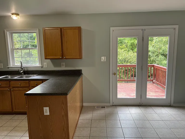 11406 Wiltstaff Dr — Photo 34