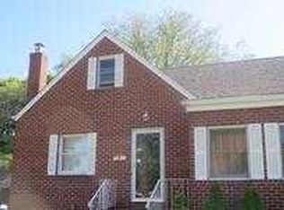 2 Lido Pkwy, Lindenhurst, NY 11757