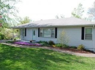 1205 Woodmont Dr, Johnson City, TN 37601