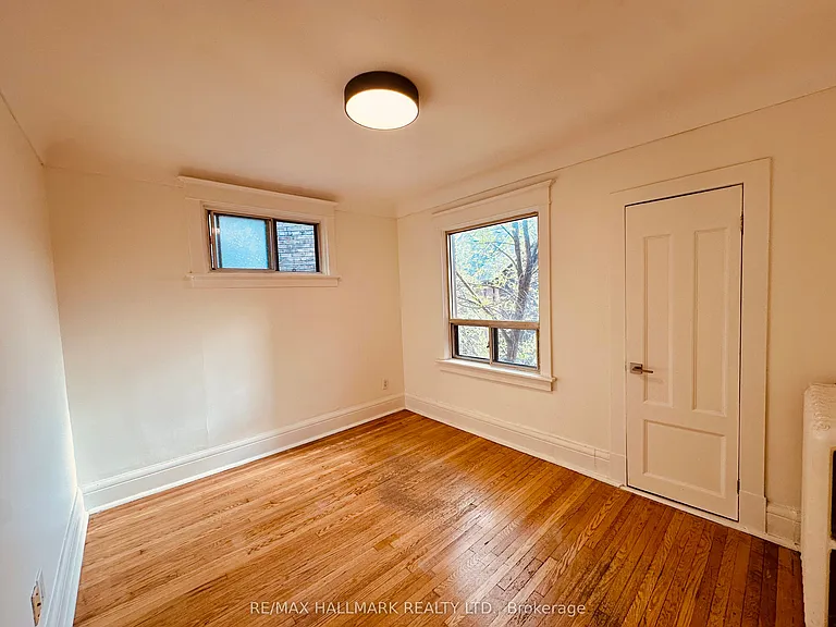 20 Triller Ave #4 — Photo 11