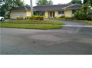 1721 SW 68th Ave, Plantation, FL 33317
