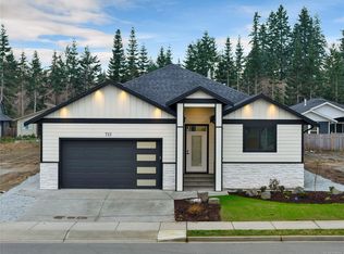 713 Beaver Creek Blvd, Campbell River, BC V9W 0B6