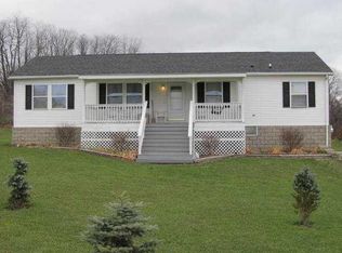 7285 E Water St, Fairview, PA 16415