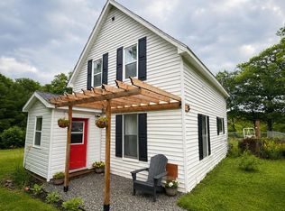 14 River St, Eureka, NS B0K1B0