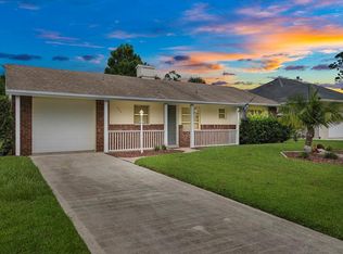 656 Layport Dr, Sebastian, FL 32958