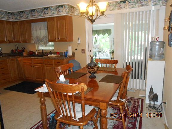 3rd image of 242 Eagle Bluff Dr