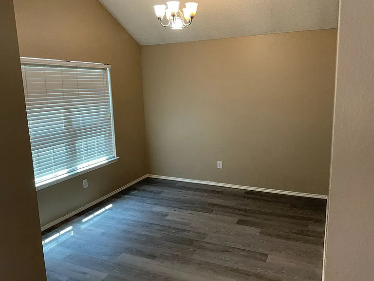 1001 Stockton Dr — Photo 18