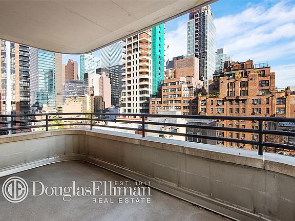 4th image of 309-321 E 49th St APT 10D