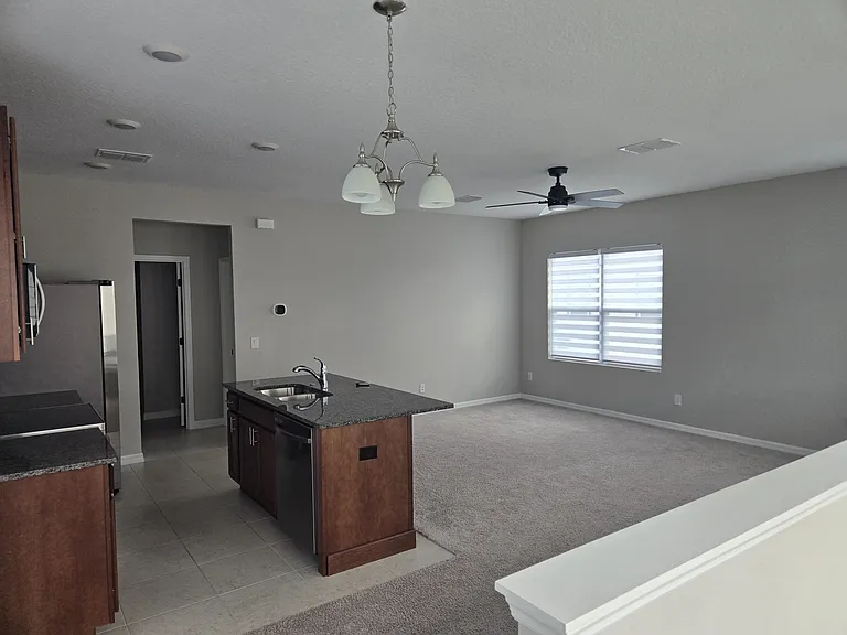 3131 Voyager Ave — Photo 7