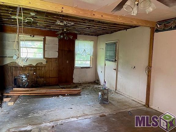 3rd image of 8722 Highland St
