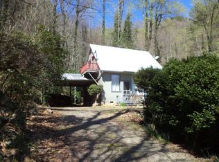 1955 Nickajack Rd, Franklin, NC 28734